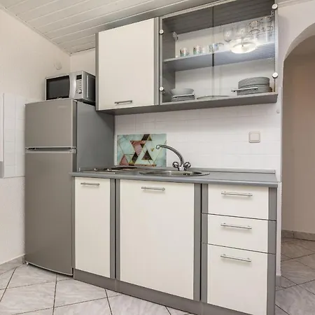 Apartment Genster